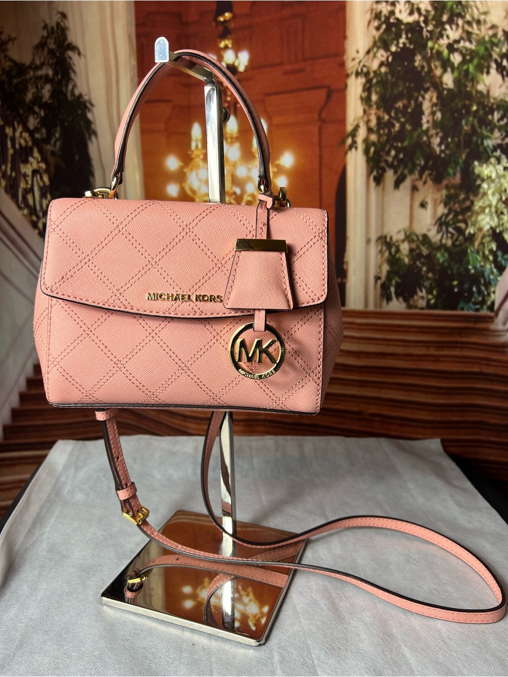 MICHAEL KORS Ava Pink Quilted Leather Top-Handle Crossbody 💖